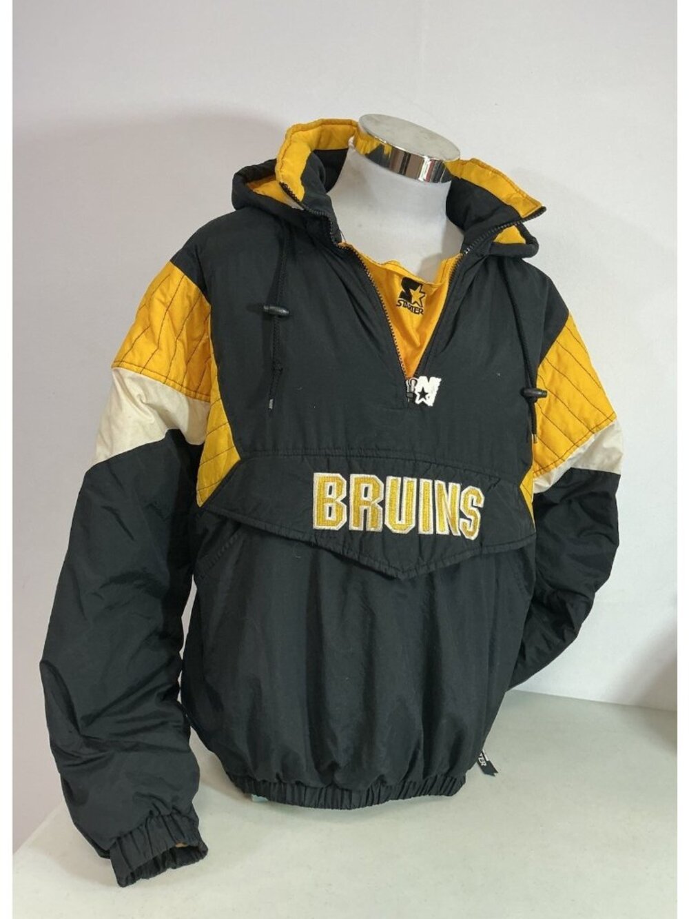 Starter NHL Boston Bruins Puffer Jacket 90s Mens Medium